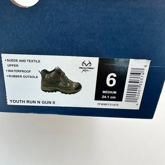 NEW Magellan RealTree Waterproof Hiking Boots Youth Run N Gun II Size 6 Orig $49 - Picture 2 of 7
